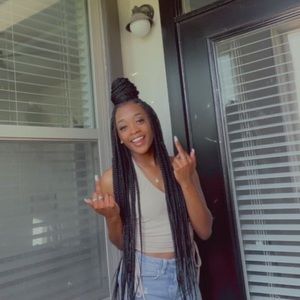 Meet your Posher, Trinity